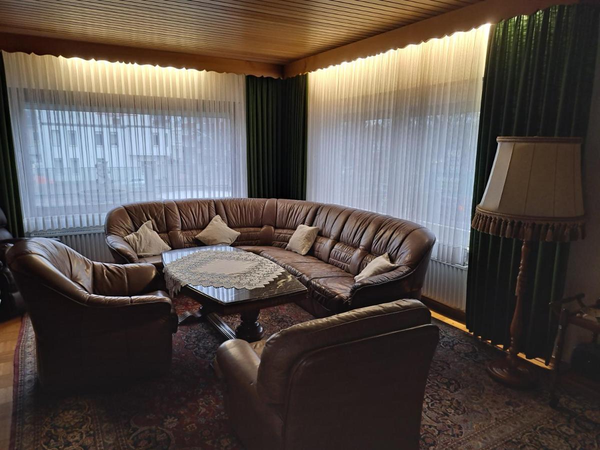 Mönchengladbach Muttis Apartment מראה חיצוני תמונה