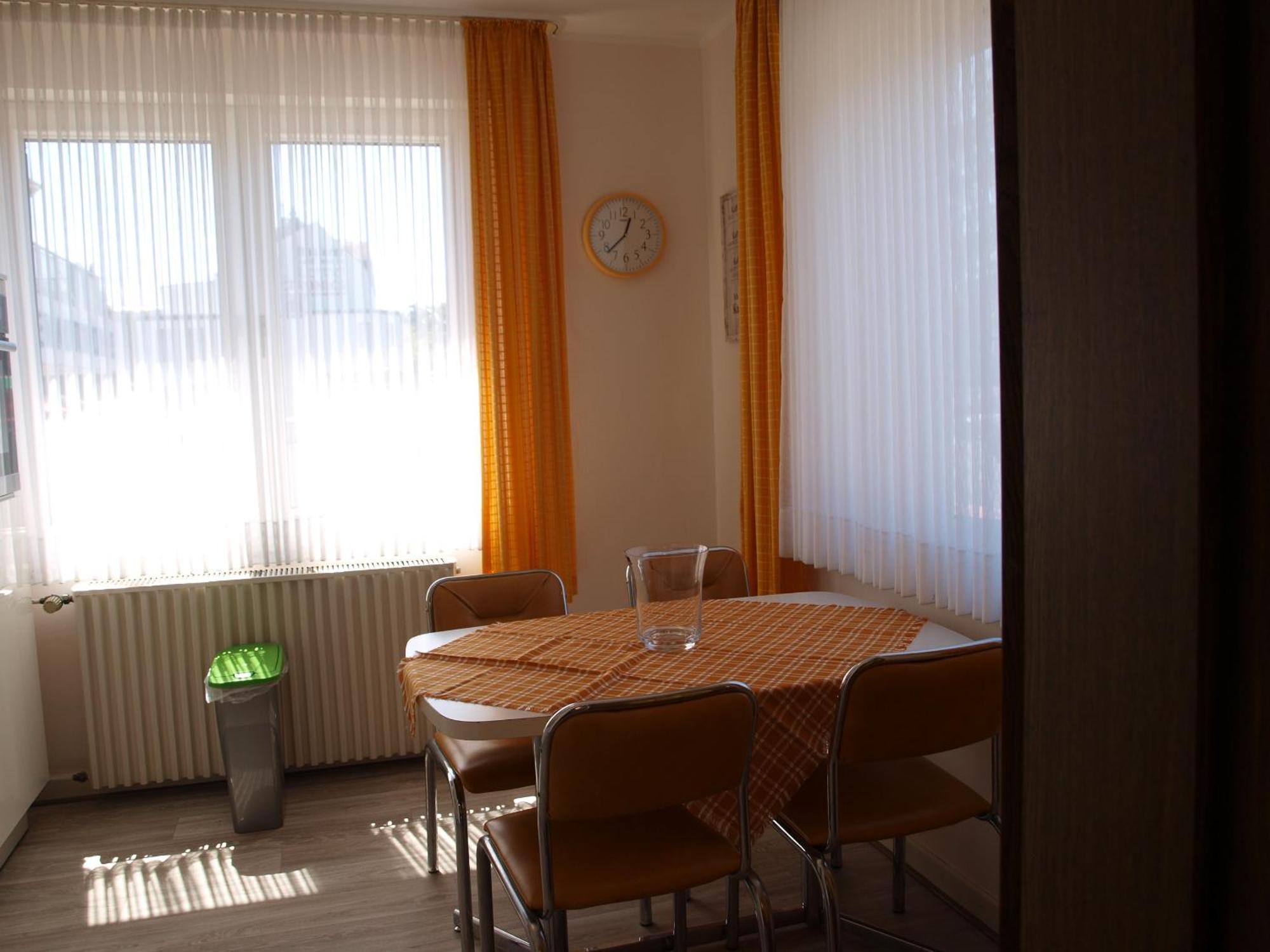 Mönchengladbach Muttis Apartment מראה חיצוני תמונה