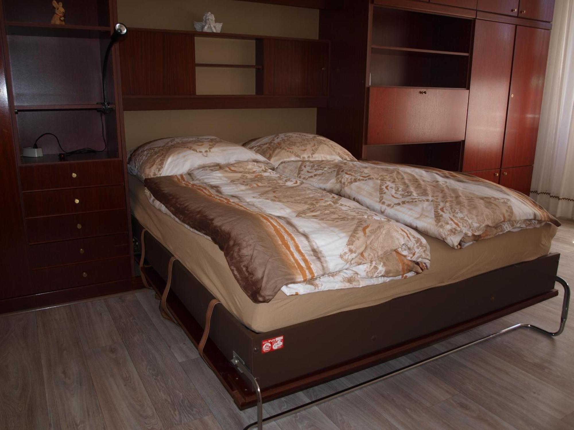 Mönchengladbach Muttis Apartment מראה חיצוני תמונה